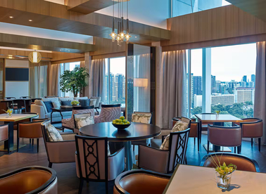 Shangri-La Singapore Executive Club Lounge