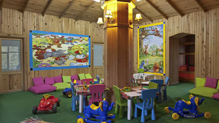 Delphin Palace Hotel Kids Club