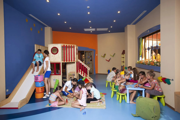 Limak Lara De Luxe Hotel & Resort Kids Club