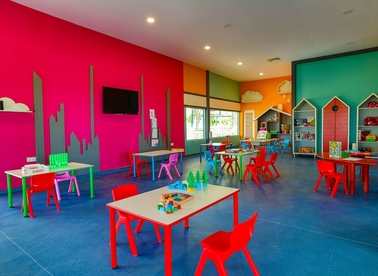 Crystal Centro Kids Club