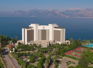 Akra Hotel