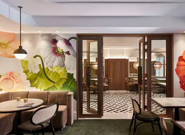 Hilton Melbourne Little Queen Street Executive Club Lounge