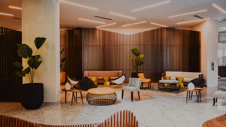 How to Walk into an Airport Executive Club Lounge without Having Access