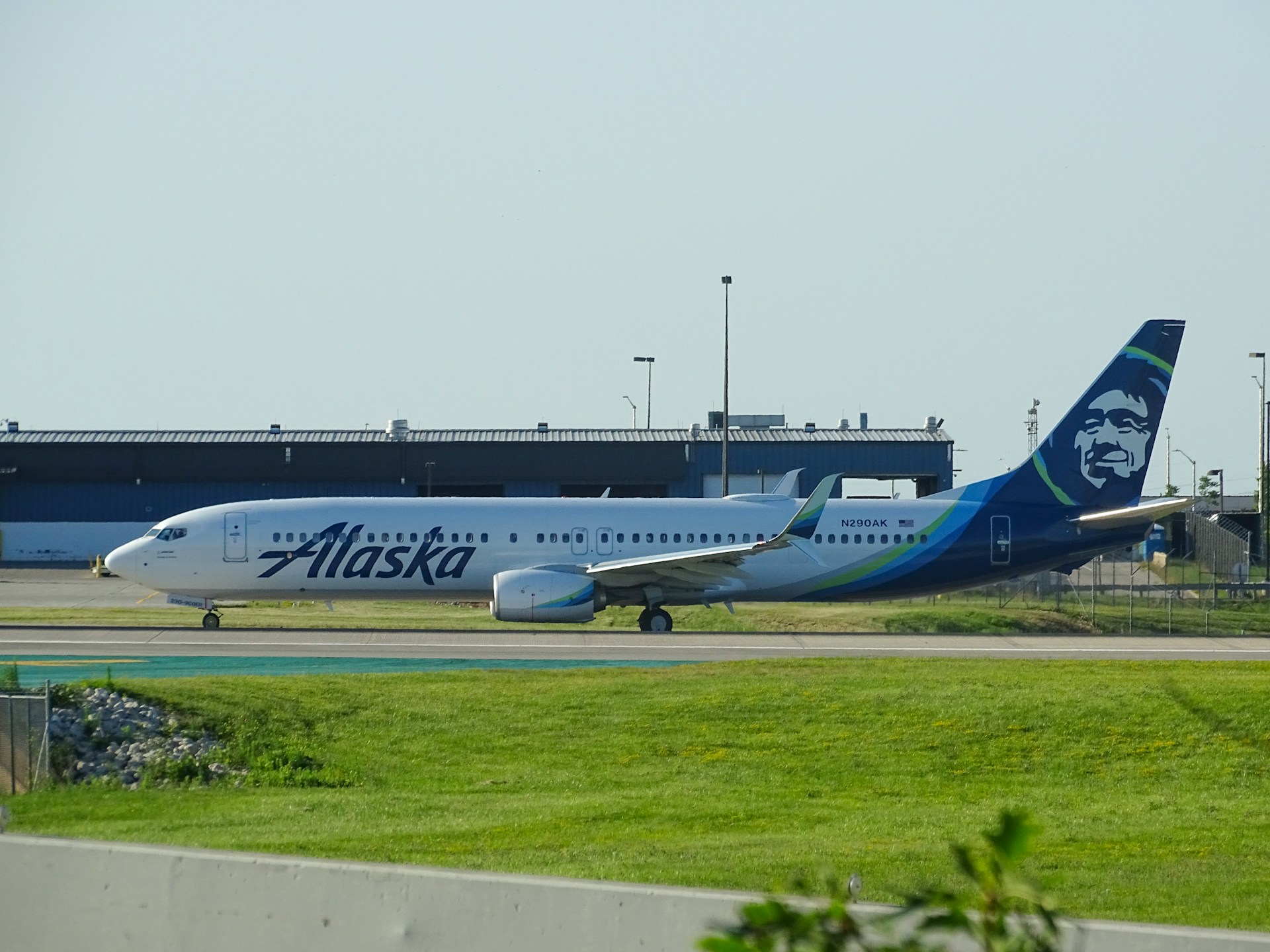 What Caused the Alaska Airlines Door Panel to Detach Mid-Flight?