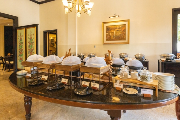 The Ayodya Resort Bali Executive Club Lounge