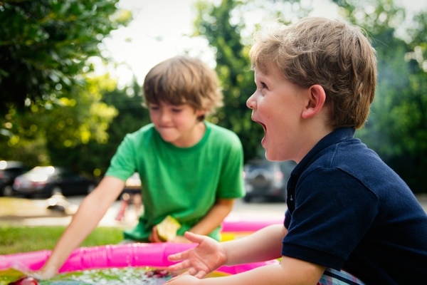 How Do I Avoid Sibling Fights During a Family Trip?