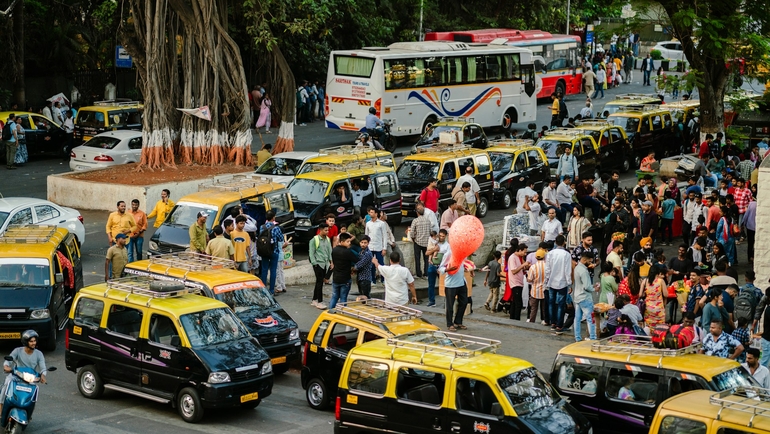 How to Get Cheap Taxis in Mumbai