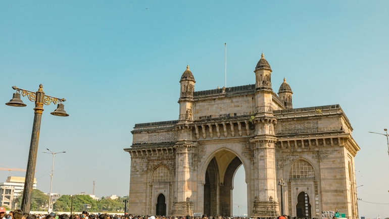 How to Get Big Discounts in Mumbai as a Tourist