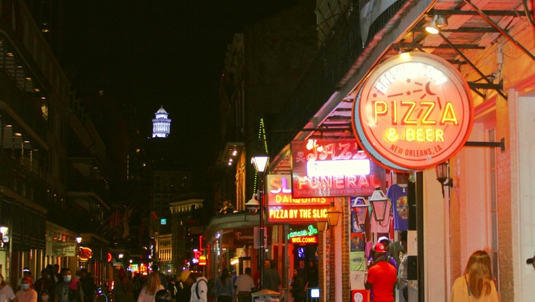 What are the Best Fake Markets in Dallas?