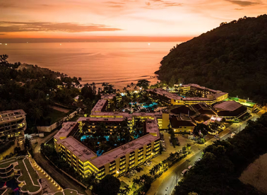 Phuket Marriott Resort & Spa, Merlin Beach
