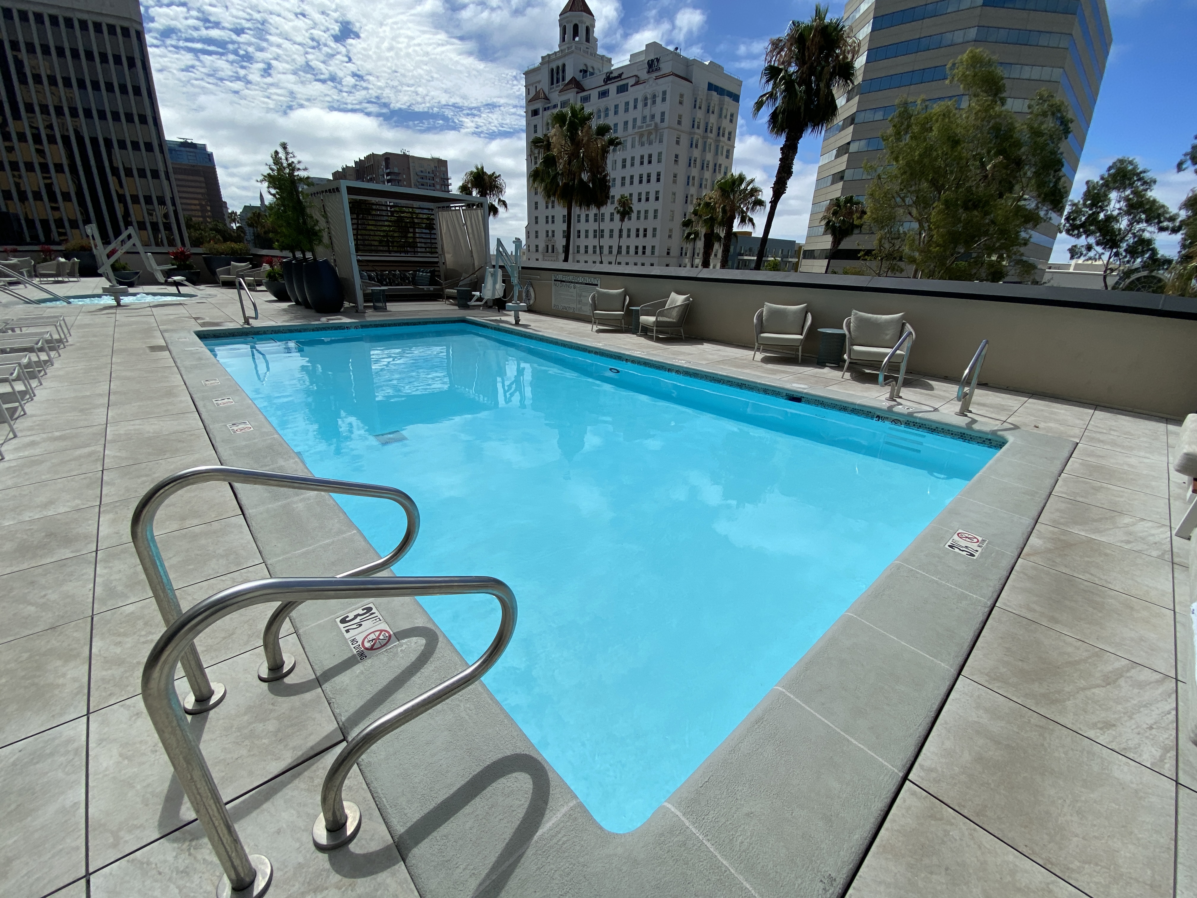 Marriott Long Beach Downtown Pool And Gym Review