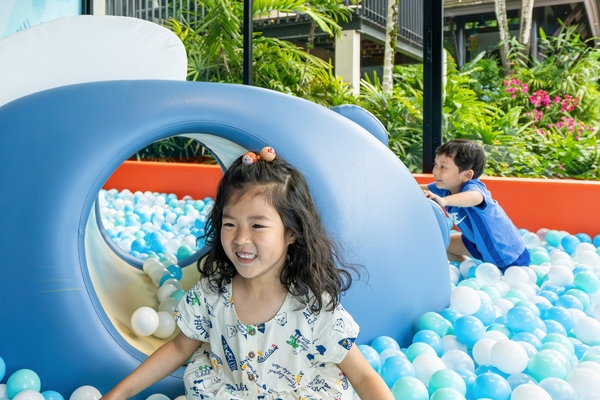 Anantara Layan Phuket Resort Kids Club