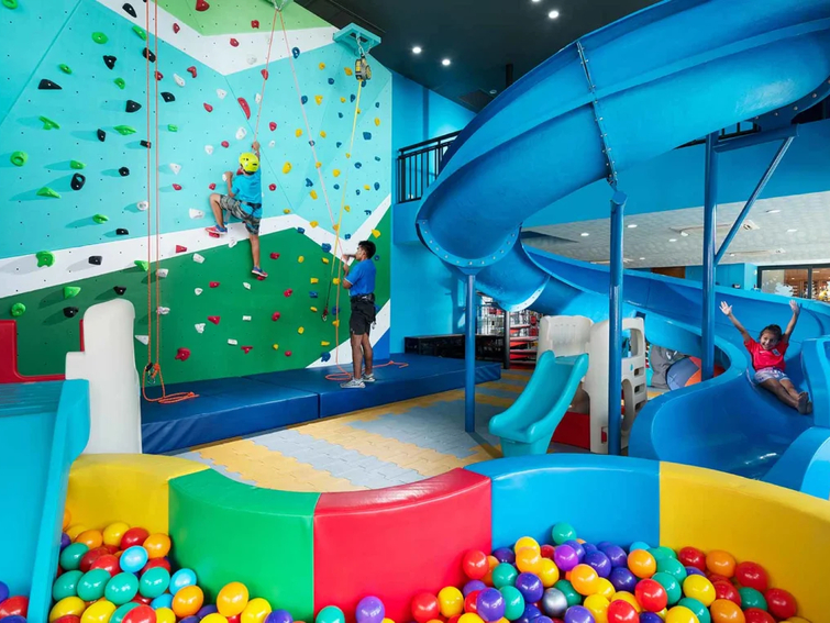 Anantara Vacation Club Mai Khao Phuket Kids Club