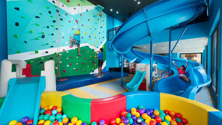 Anantara Vacation Club Mai Khao Phuket Kids Club