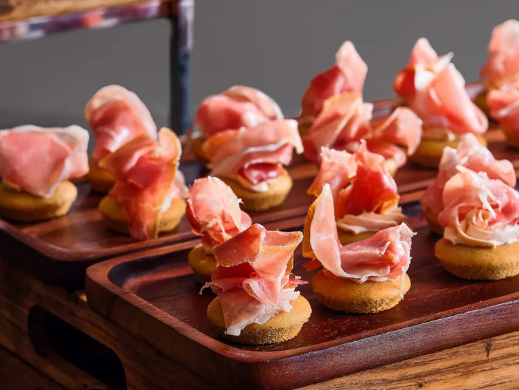 Hyatt Regency Phuket Resort Executive Club Lounge