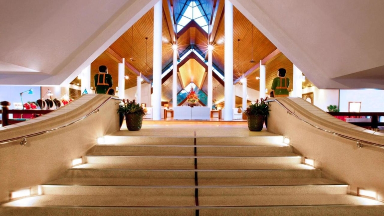 Le Meridien Phuket Beach Resort