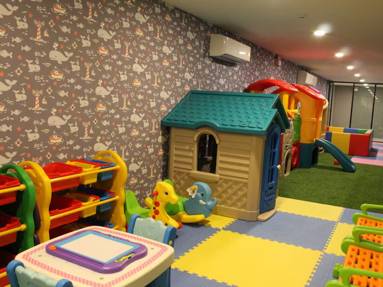 Mida Grande Resort Phuket Kids Club