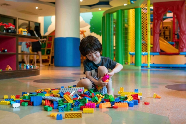 Paradox Resort Phuket Kids Club