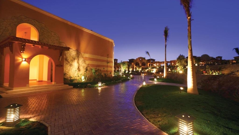 Charmillion Gardens Aqua Park