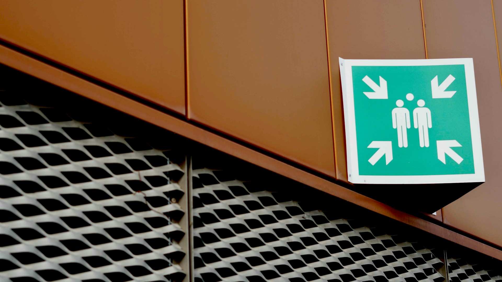 Is There a Safe Place to Go in Dubai During an Emergency?