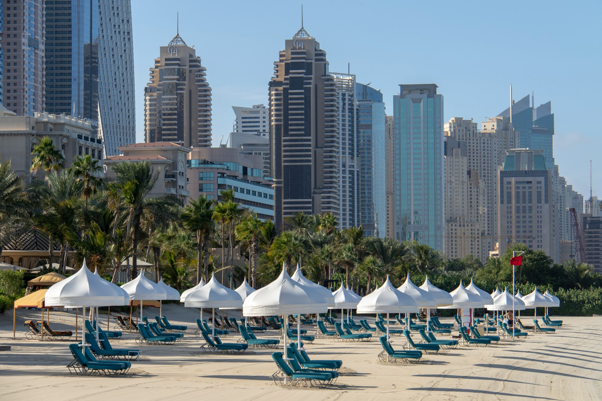 Are Dubai Holidays Cheaper Because People Are Cancelling?