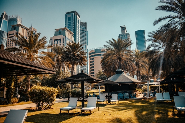 Is it Better to Cancel or Delay a Dubai Trip Right Now?