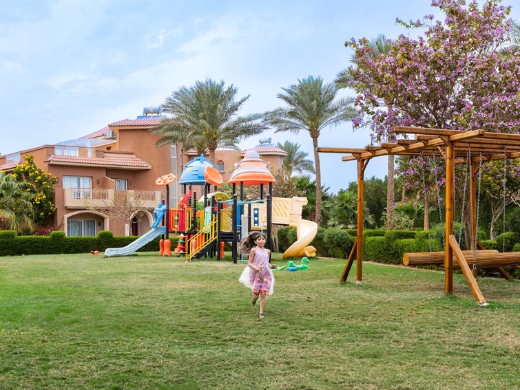 Parrotel Lagoon Waterpark Resort Kids Club