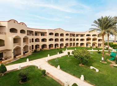 Regency Plaza Aqua Park & Spa