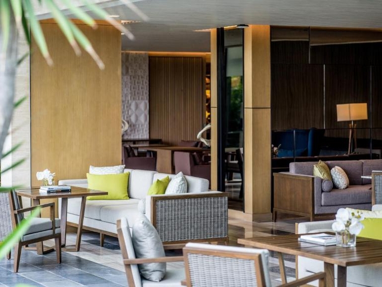 InterContinental Phu Quoc Long Beach Resort Executive Club Lounge