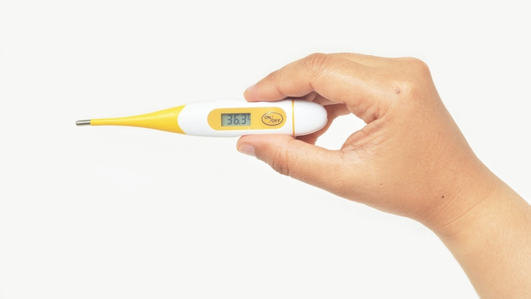 How Do I Keep Kids Safe in Extreme Heat While Travelling?