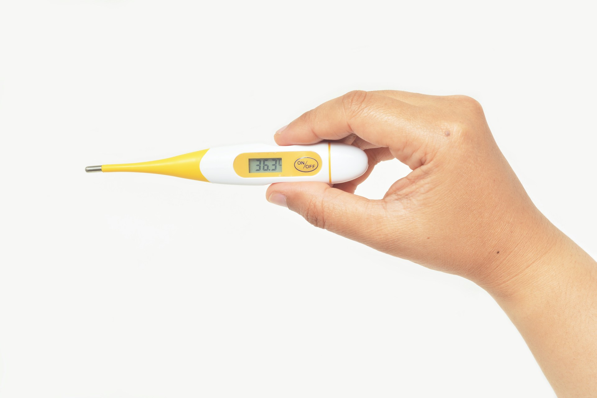 How Do I Keep Kids Safe in Extreme Heat While Travelling?