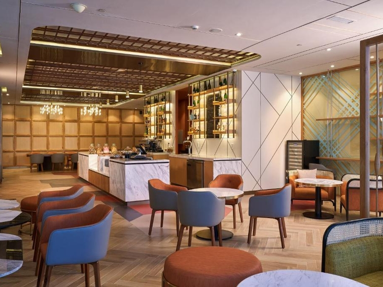 Sheraton Nha Trang Hotel & Spa Executive Club Lounge
