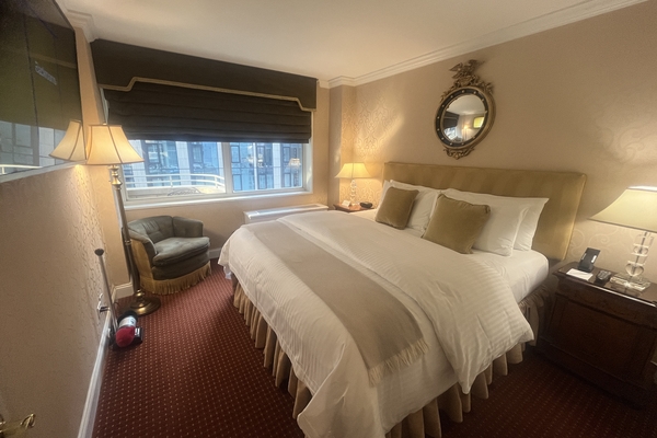 One Bedroom King Suite at The Kimberly Hotel Review