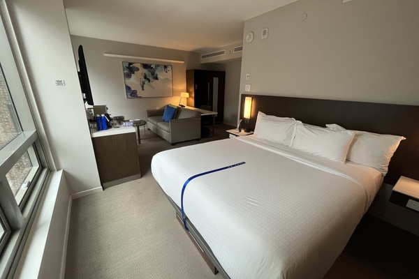 LUMA Hotel Times Square Bedroom Review