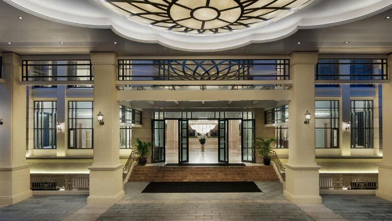 Sheraton Grand Danang Beach Resort & Spa