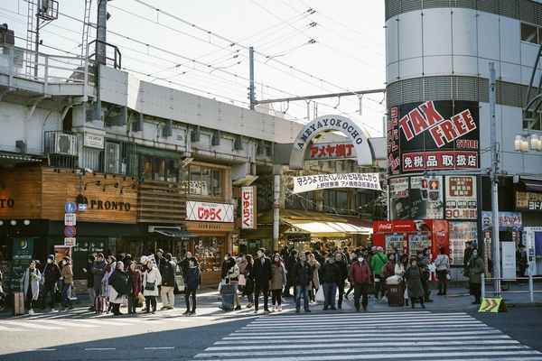 Best Cheap Clothes Areas in Tokyo