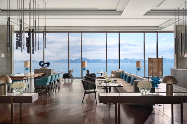 InterContinental Halong Bay Resort by IHG Executive Club Lounge