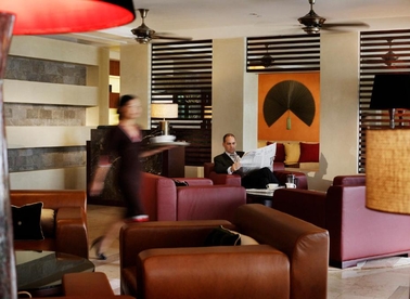 InterContinental Hanoi Westlake by IHG Executive Club Lounge