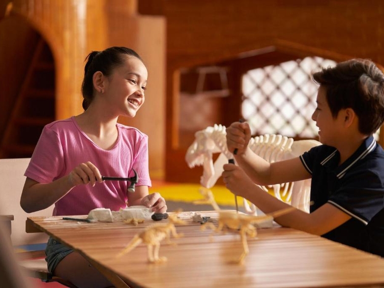 Nha Trang Marriott Resort & Spa, Hon Tre Island Kids Club