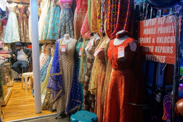 Best Cheap Clothes Areas in Bengaluru