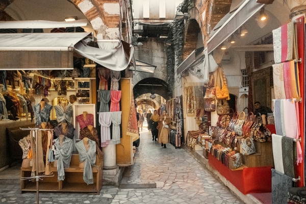 Best Cheap Clothes Areas in Istanbul