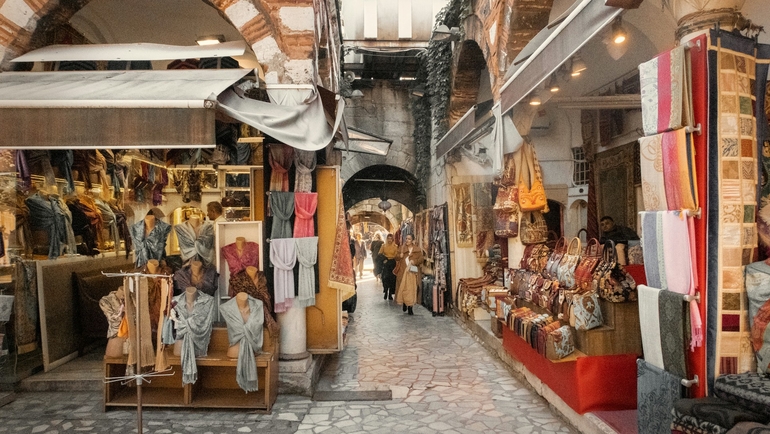 Best Cheap Clothes Areas in Istanbul