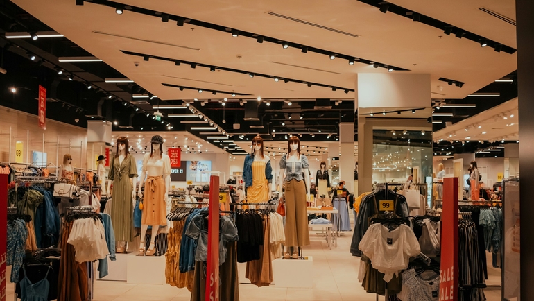 Best Cheap Clothes Areas in Dubai
