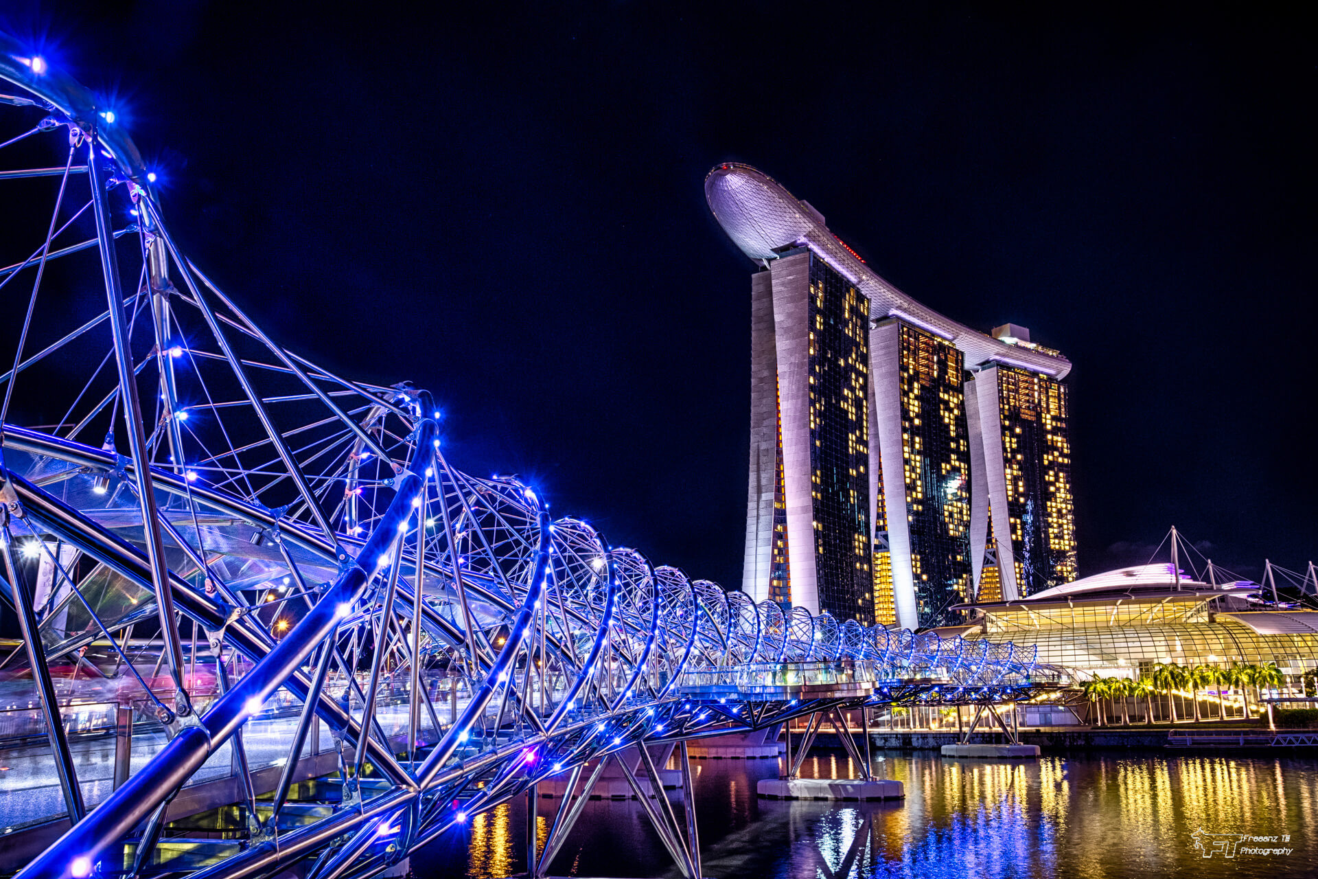 Singapore's famed Helix Bridge