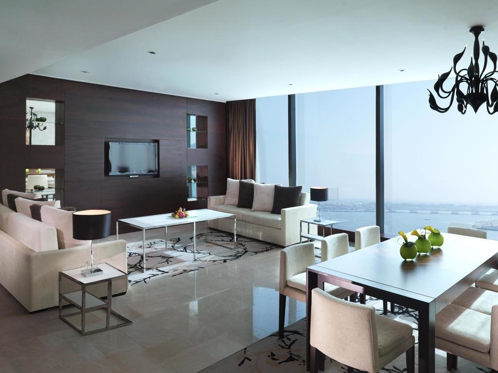 Fairmont Abu Dhabi Bedroom Suite