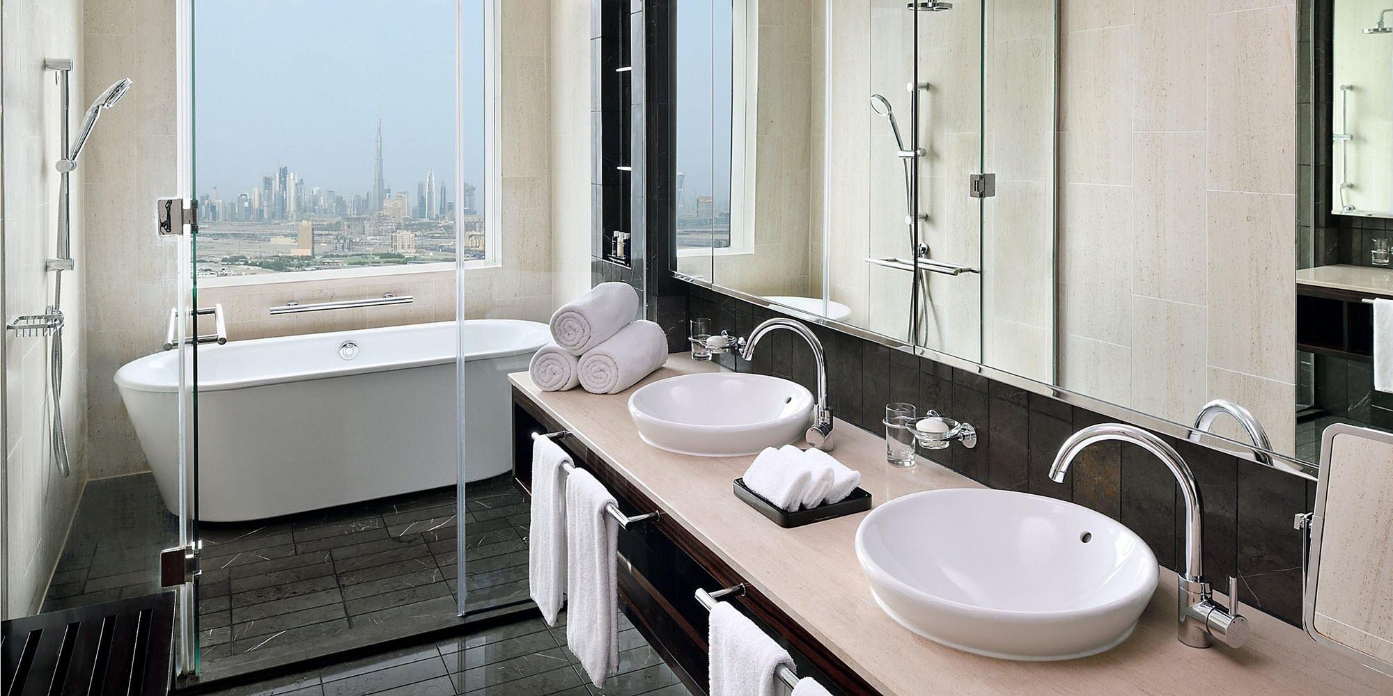 InterContinental Dubai Festival City Bedroom Bathroom