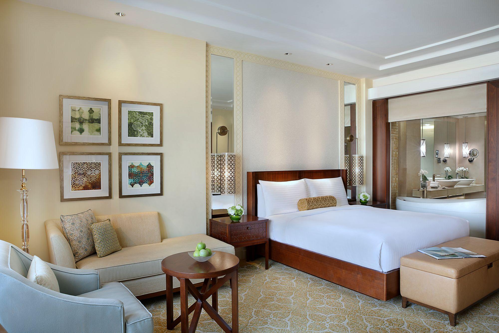 The Ritz-Carlton Dubai King Bedroom