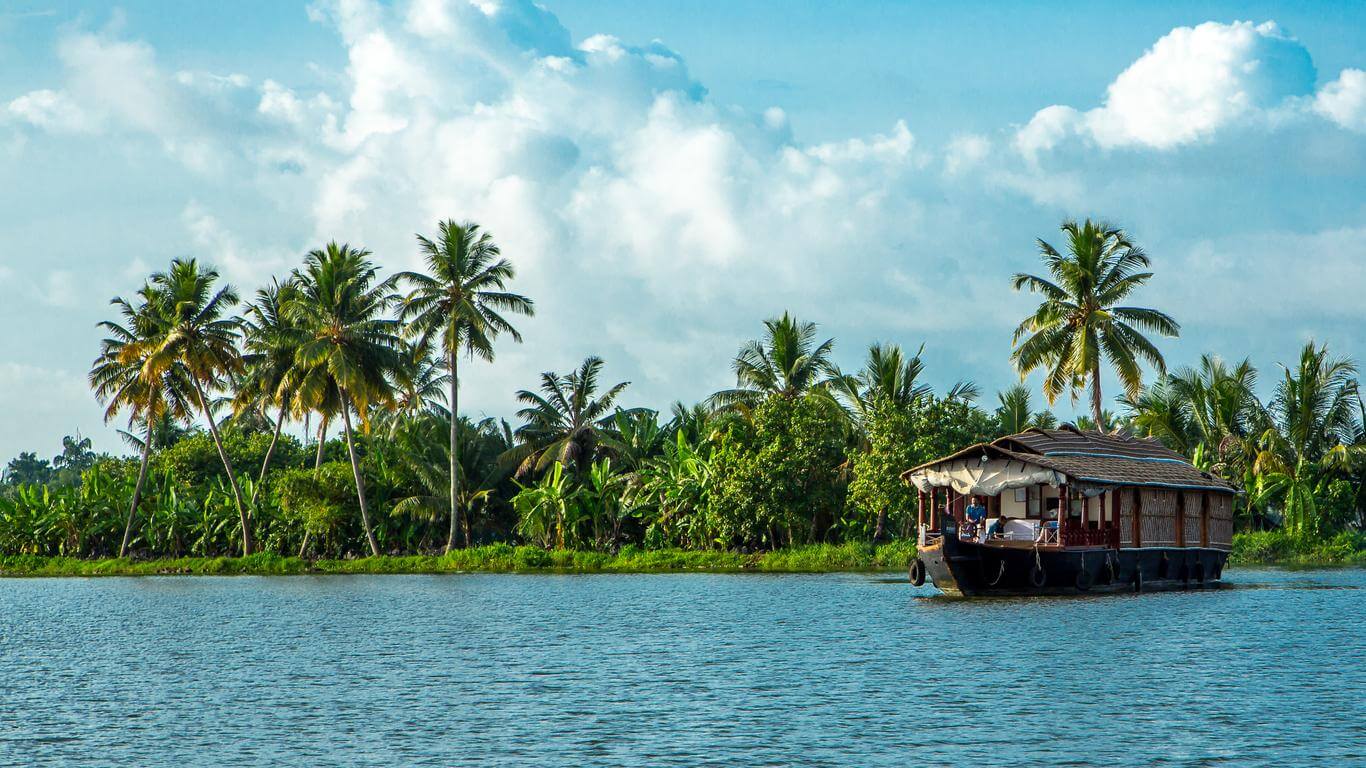 Nothing beats a ride through Keralau2019s famed backwaters.