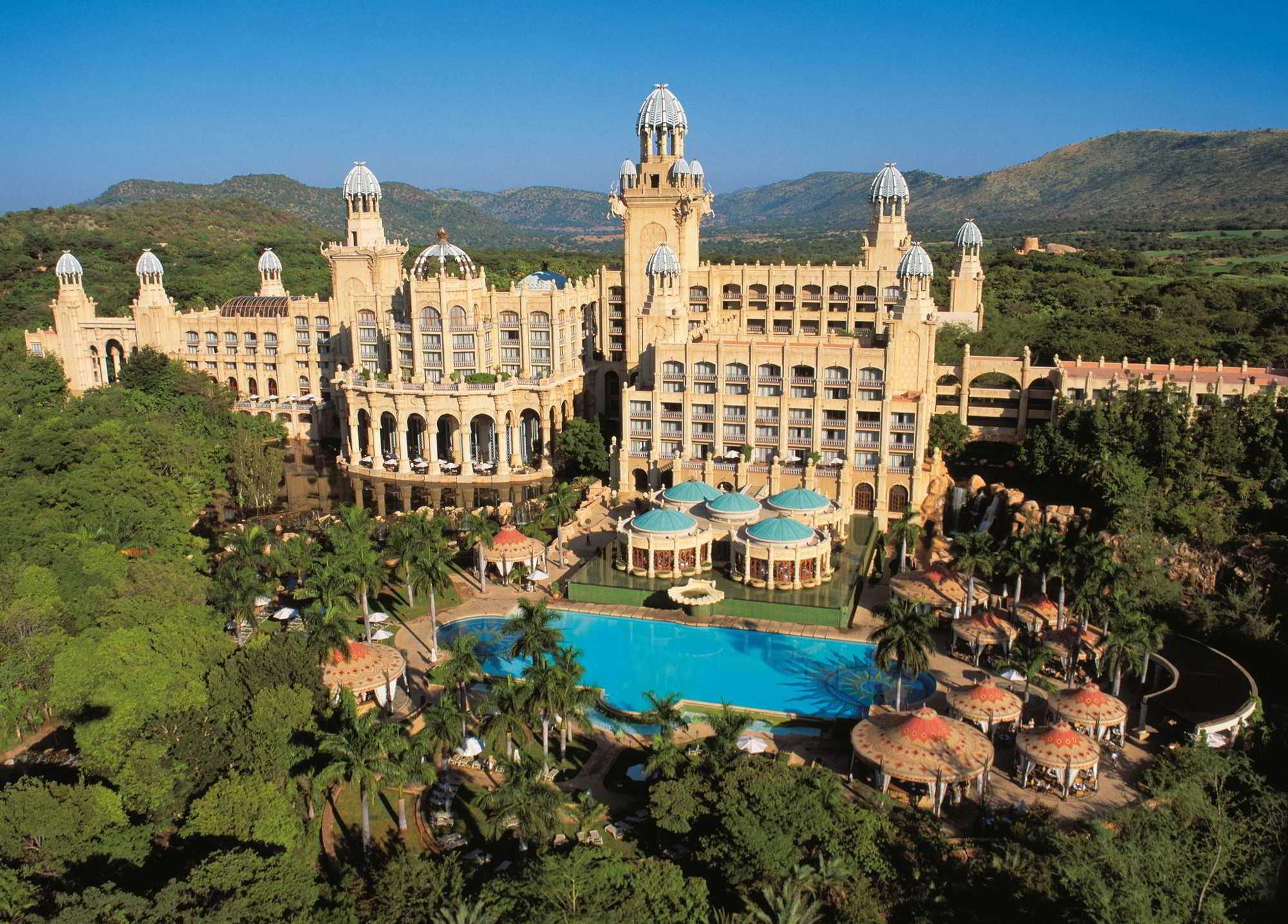Sun City's Valley of Waves in North-West, is a legendary hub for all kinds of aqua enjoyment and is ideal for a family holiday