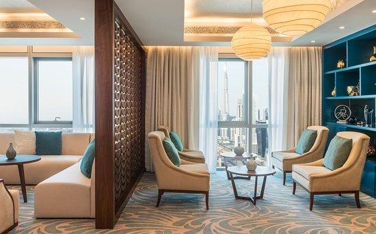 Hilton Dubai Al Habtoor City Executive Lounge Seating Area